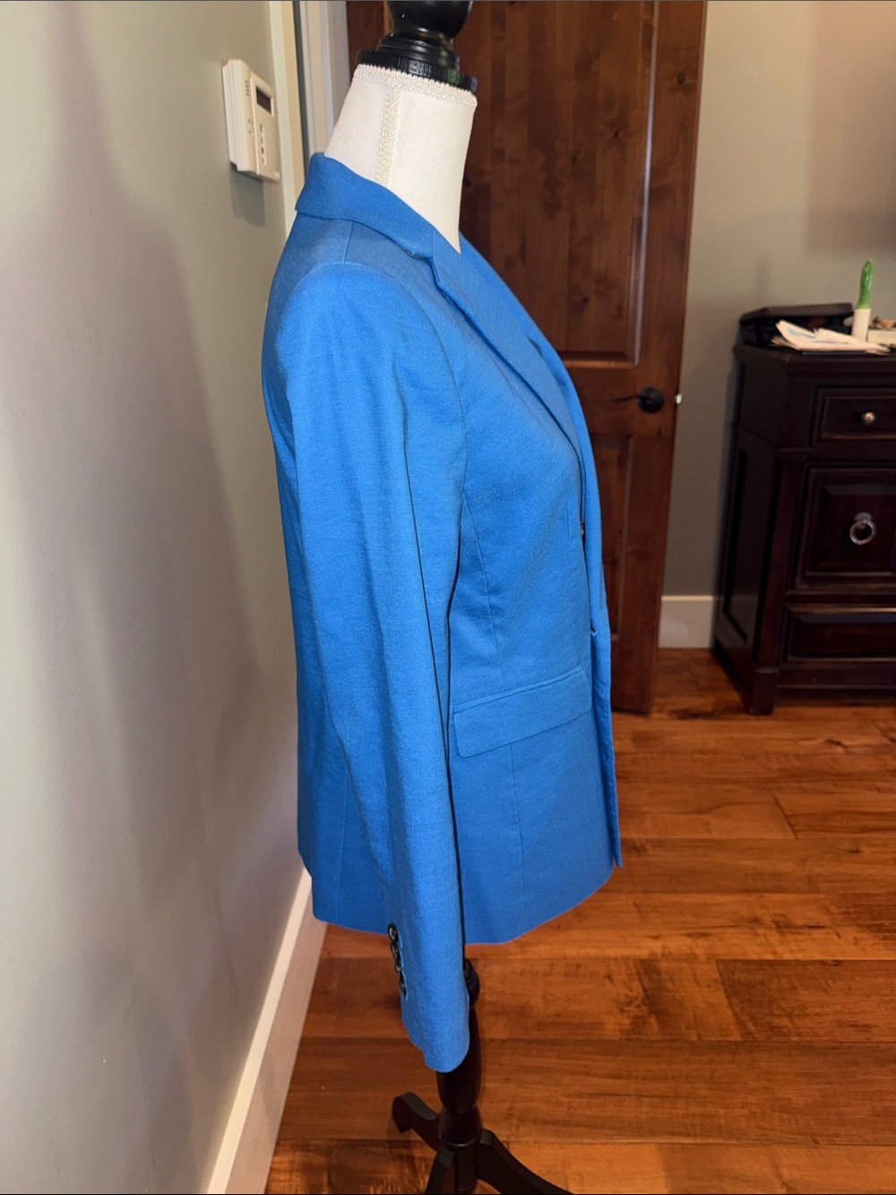 Bright Blue Double-Breasted women’s modern over sized blazer petite - Picture 2 of 7